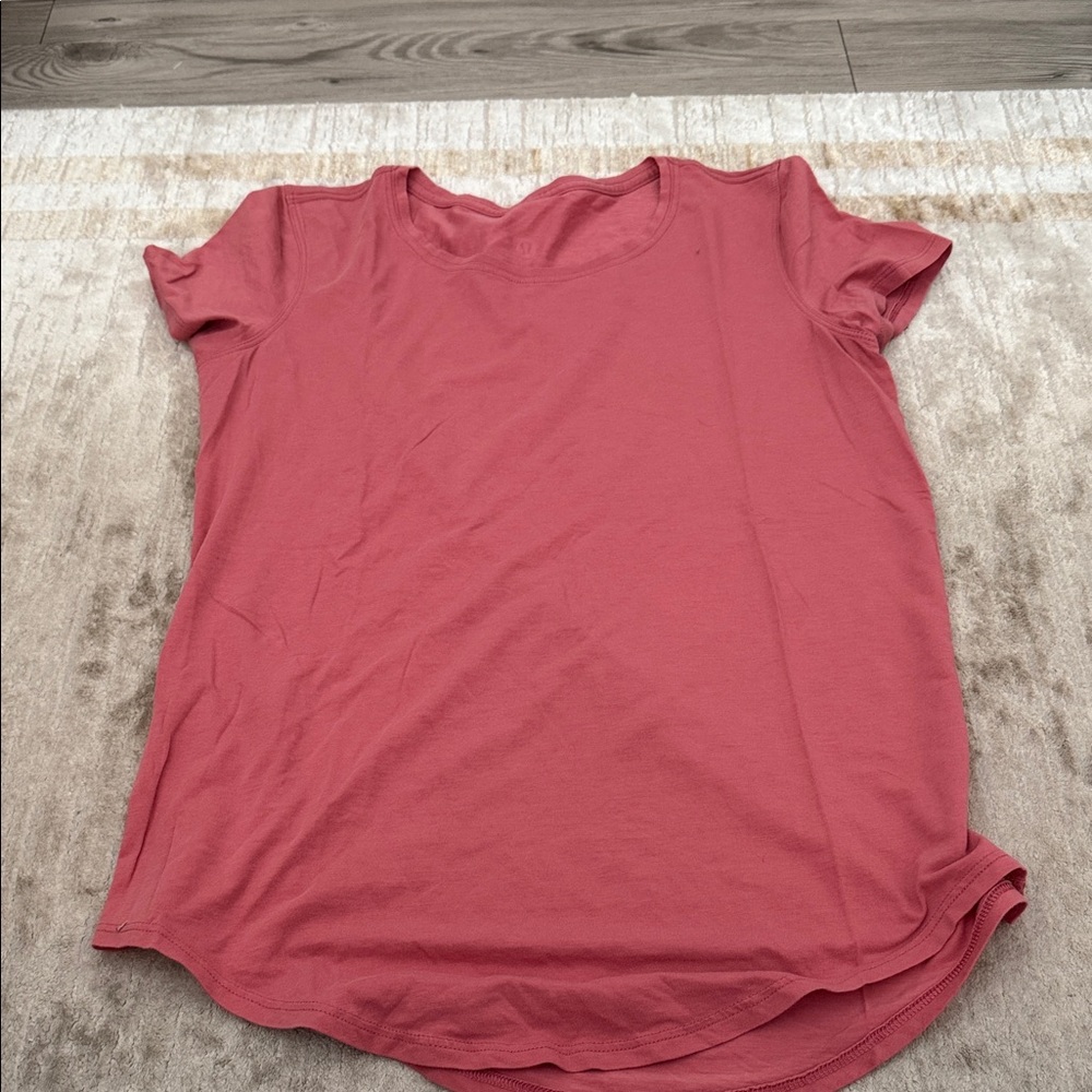 Lululemon Women’s Classic Short Sleeve Crewneck Top - Rose